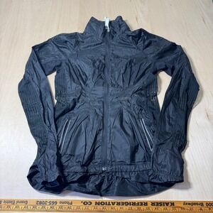 Lululemon Lightweight Jacket Women's Run Wild Wind Water Resistant‎ Black Size 4